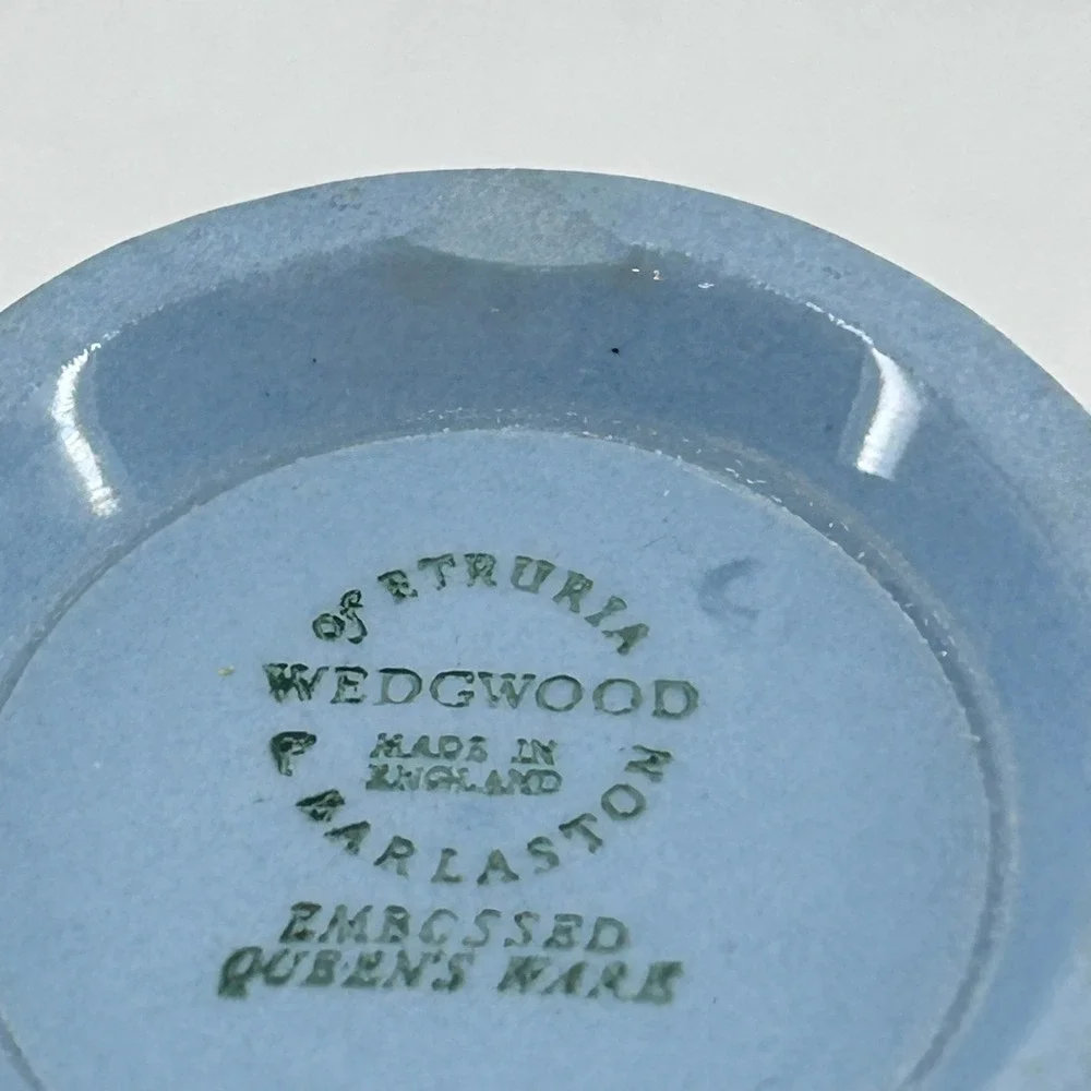 Wedgwood Etruria Queensware Blue Lavender Embossed Grapevine Smooth Edge Tea Cup